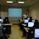 کارگاه آموزشی برنامه‌نویسی مقدماتی با نرم‌افزار R برگزار شد.