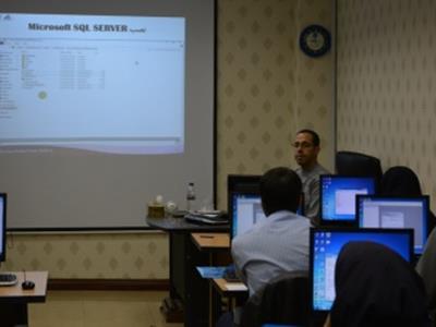 کارگاه آموزشی «برنامه‌نویسی مقدماتی با نرم‌افزار SQL» در تاریخ ۱۵ تا ۱۷ دی ۱۳۹۷ توسط آقای دکتر سیدجمال میرکمالی در محل پژوهشکده‌ی آمار برگزار شد.