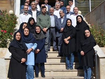 گزارش تصویری/دکتر ابوحمزه، رییس مرکز آمار ایران، همزمان با روز آمار و برنامه‌ریزی، از پژوهشکده آمار بازدید کرد